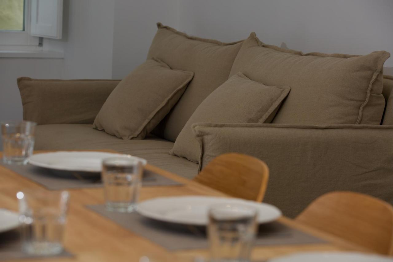 Suite 101 - 2 Bedroom Suite At Amando Perez Suites Рибадео Екстериор снимка